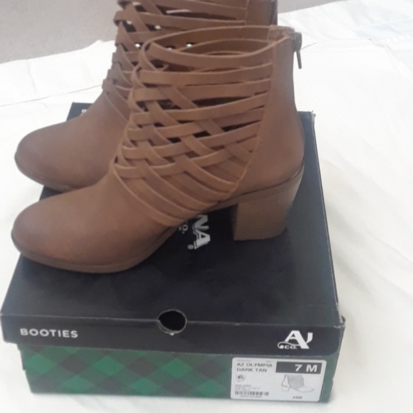 Arizona Jean Company Shoes - ARIZONA BOOTS